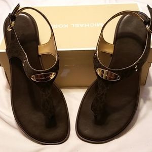 Micheal Kors Signature Thong Sandals